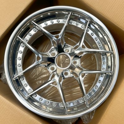 Custom polished 2-piece18x9.5 BMW 335i forged wheels